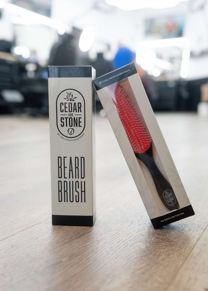 CEDAR & STONE BEARD BRUSH