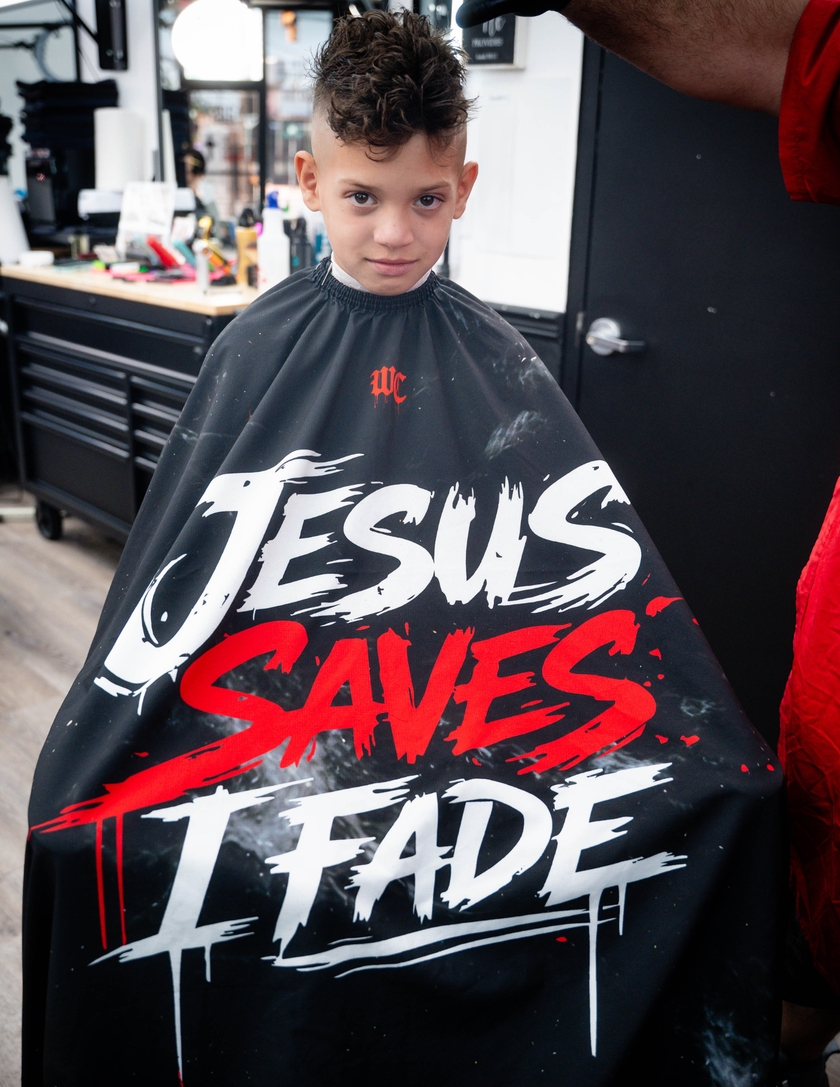 Jesus Saves I Fade Barber Cape – TCB x Working Class