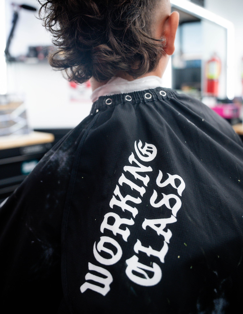 Jesus Saves I Fade Barber Cape – TCB x Working Class